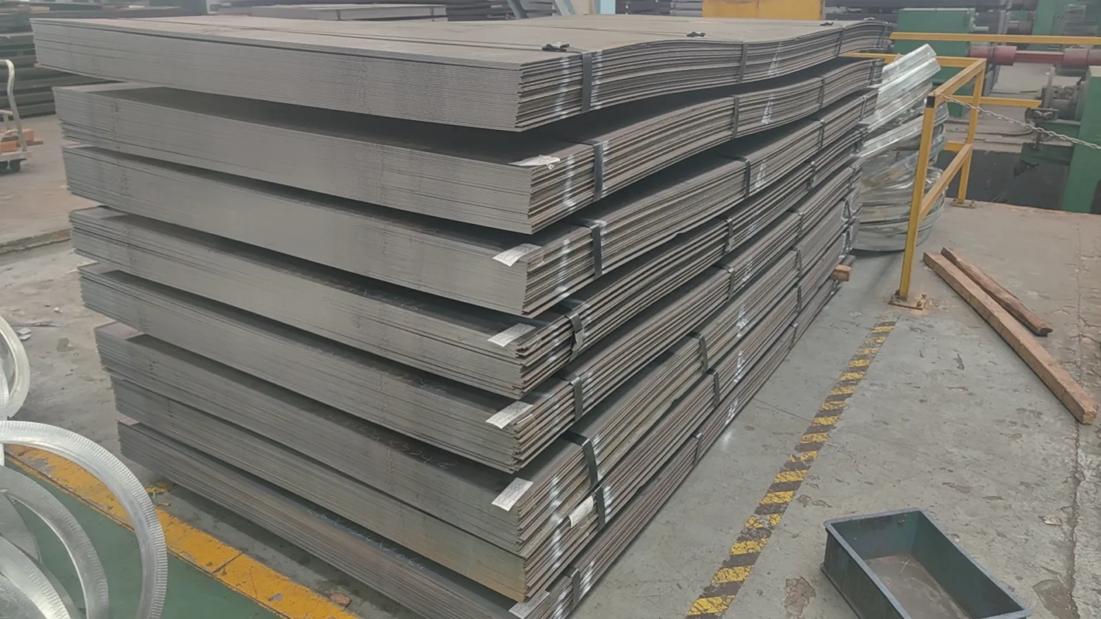 A36 Q235 Carbon Steel Plate 3-300mm with Cutting Service Factory Direct Supplier - Image 4