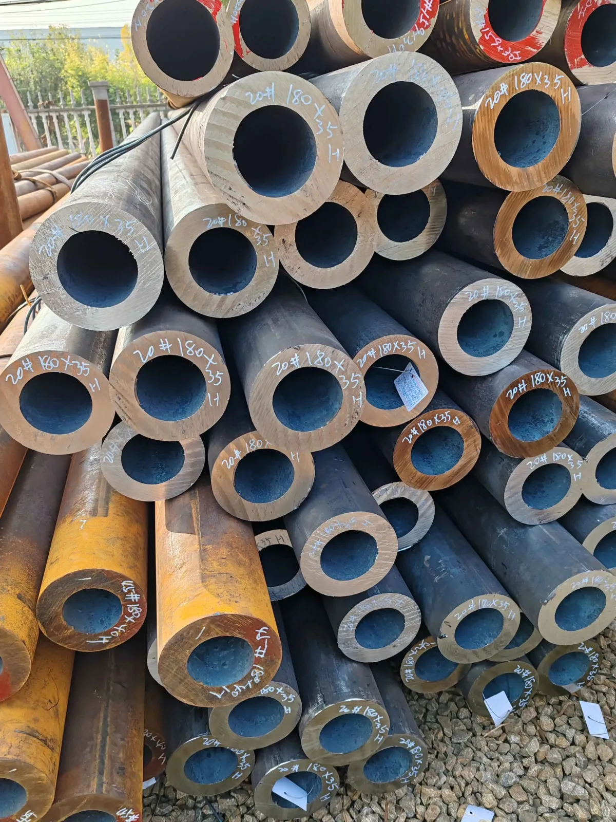 ASTM A106 Grade B API 5CT N80 Seamless Steel Pipe 2-70mm Wall Thickness Factory Direct - Image 4