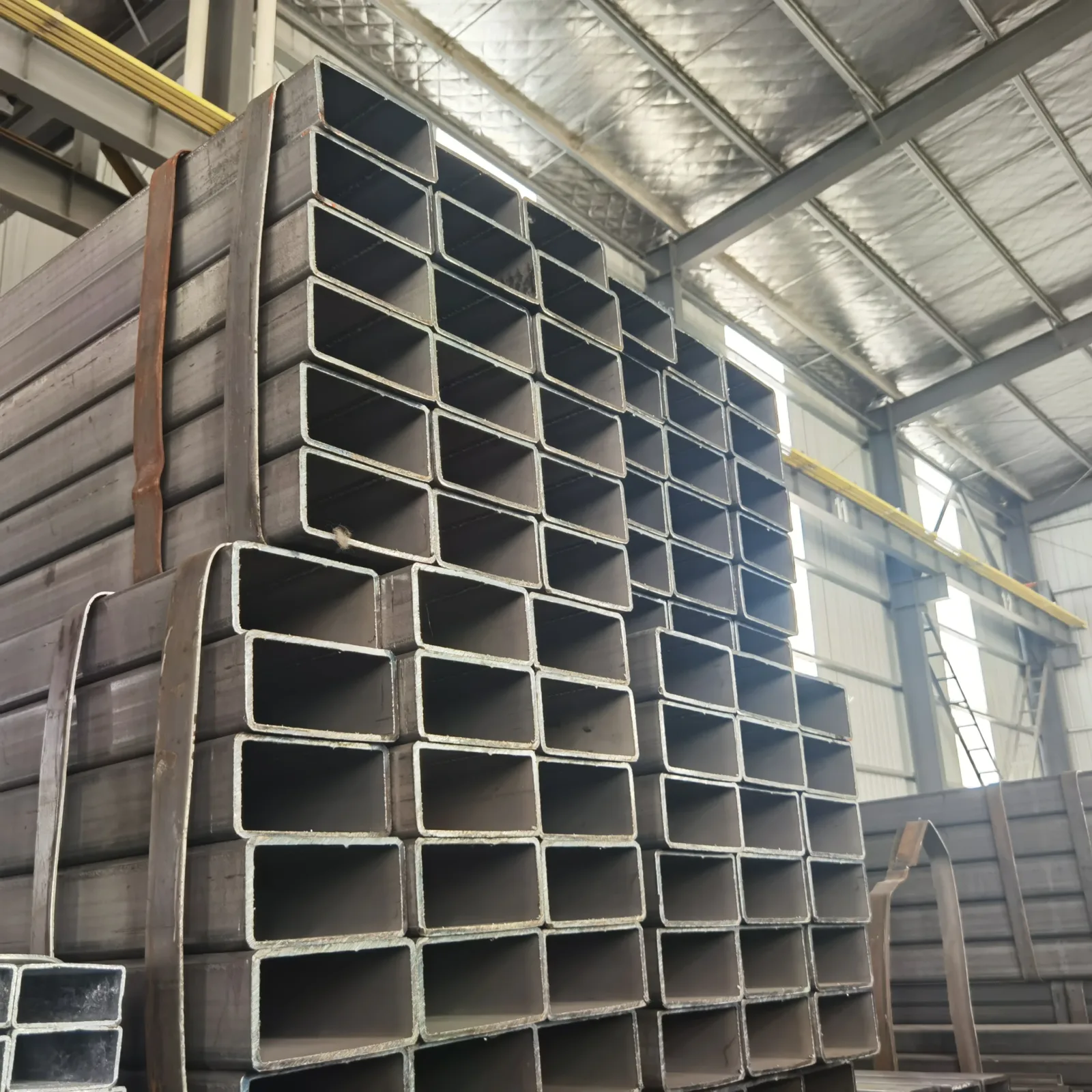 ASTM A500 Gr.B Seamless Square Rectangular Hollow Section Supplier - Image 2