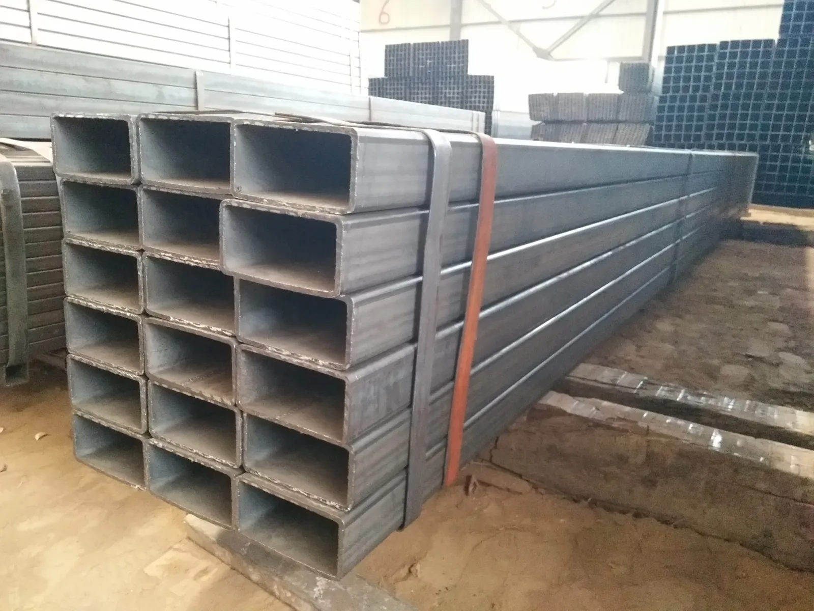 Q195-Q345 Seamless Square Rectangular Hollow Sections 20-500mm Manufacturer - Image 4