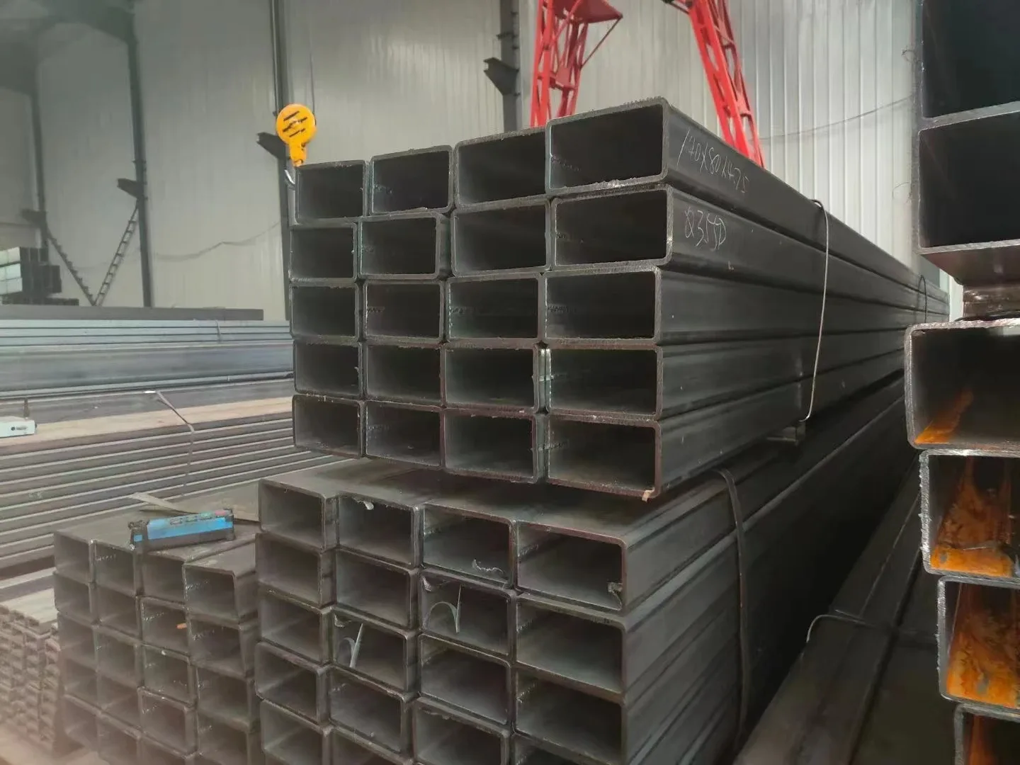 Q195-Q460 Hot Rolled Square Steel Tube 100x100 0.5-200mm Wall Factory Direct Supplier - Image 4