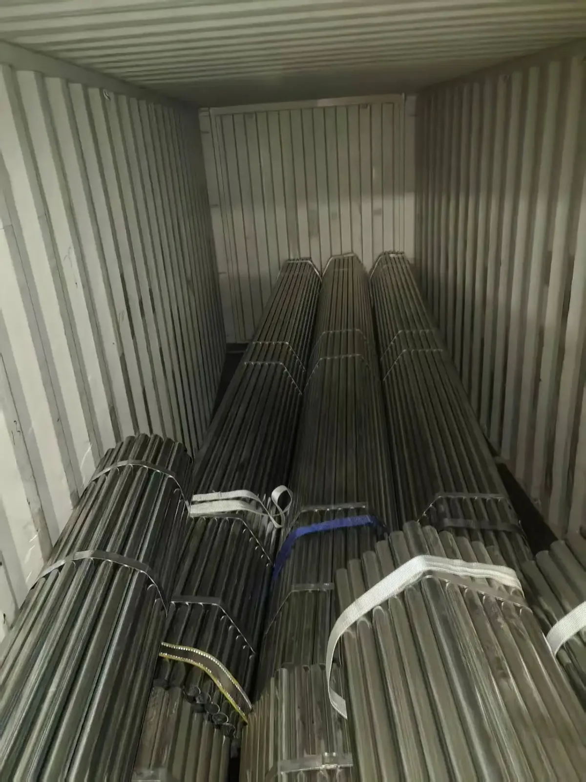 Q235 Galvanized Square Rectangular Steel Tube Z20-Z600 Supplier - Image 2