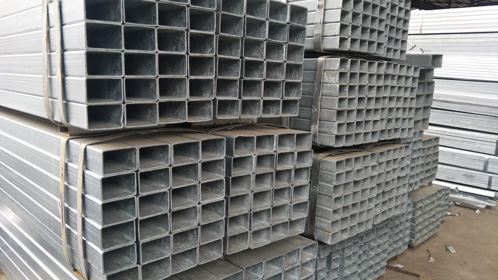 Q235B Hot Galvanized Square Rectangular Steel Tube 10-1000mm Factory Direct - Image 5