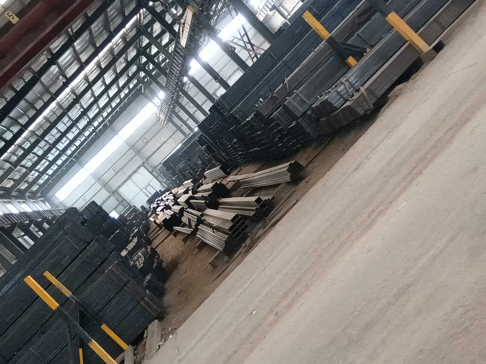 Q235B Q345B Carbon Steel Square Rectangular Pipe ASTM Custom Sizes Supplier - Image 5