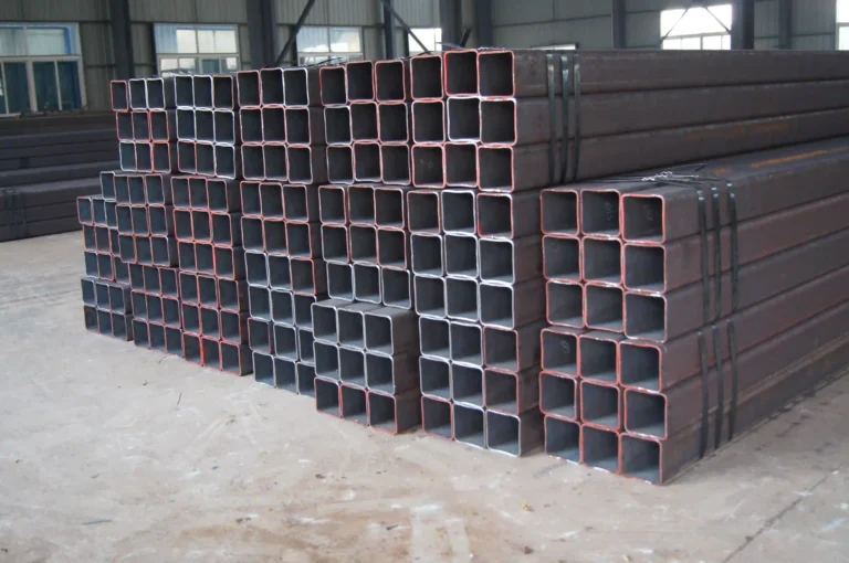 Steel tube inventory in the SD XJY Steel warehouse